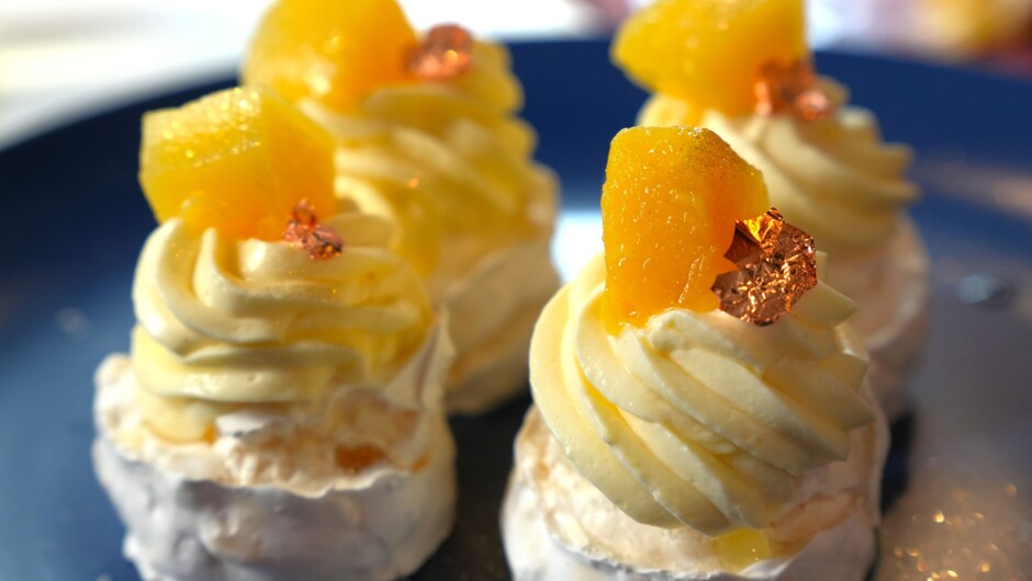 Mini Pavlovas