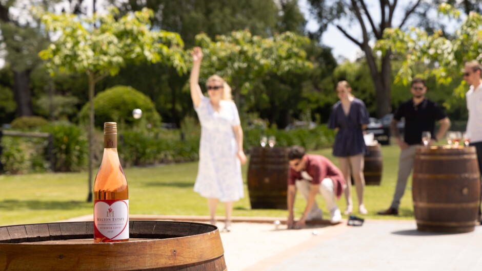 Pétanque, Pinot &amp; Platter