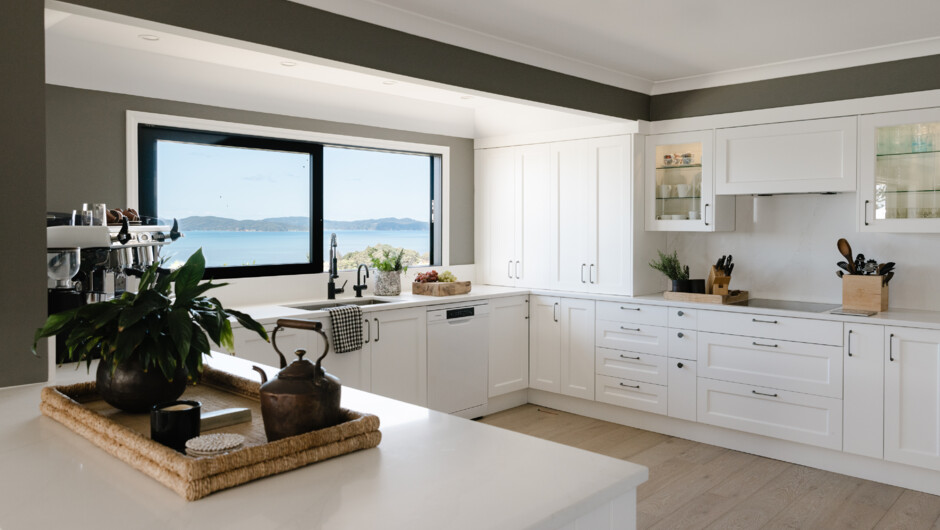 Large Open Plan Kitchen