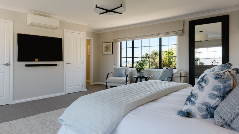 Huge Primary Bedroom