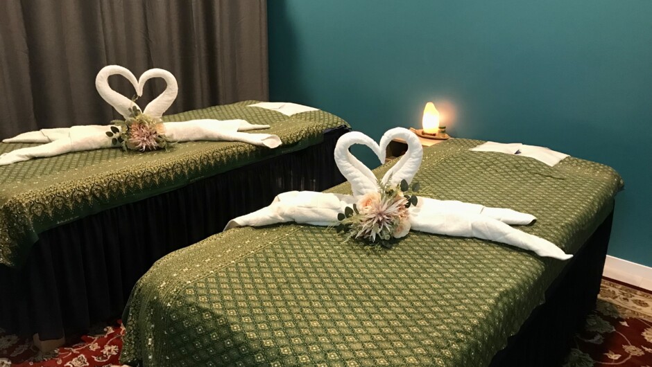 Traditional Thai massage for couples