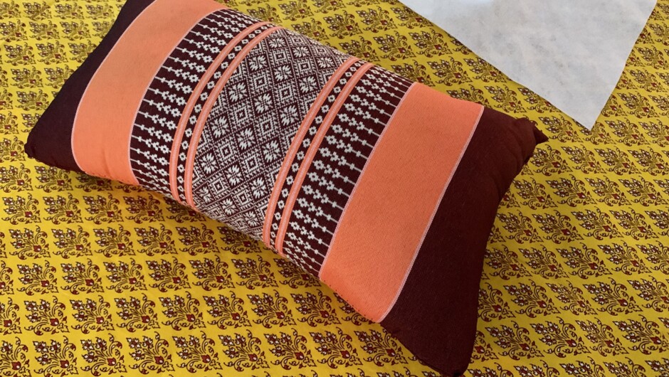 Traditional Thai massage for couples