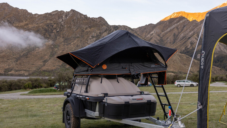 The Camp Easy Loft Rooftop Tent Setup