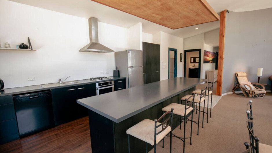 Spacious Mt Hutt Ski &amp; Summer Lodge in Methven with Spa