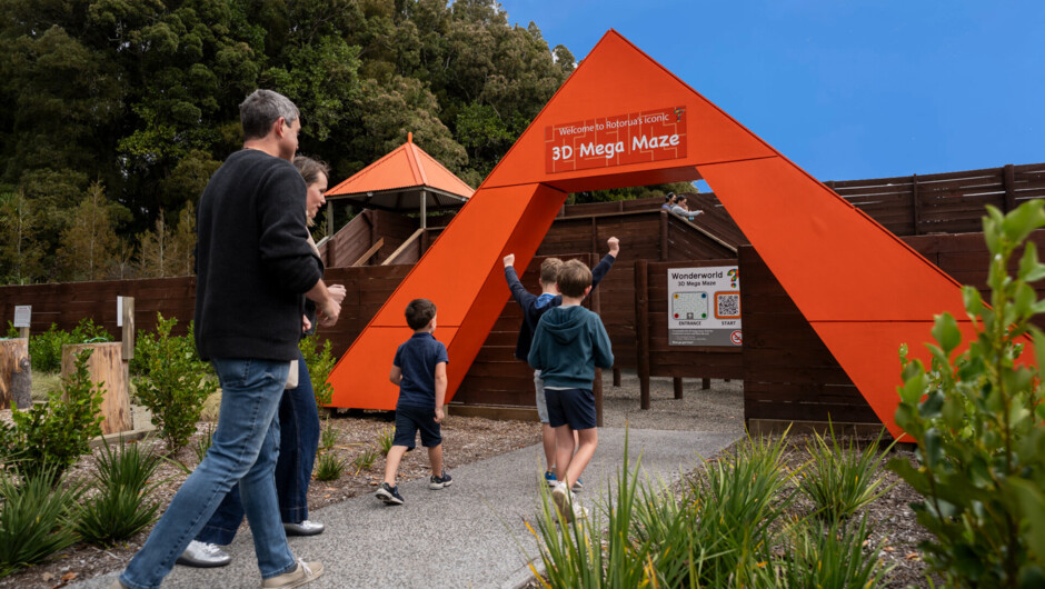 Wonderworld 3D Mega Maze