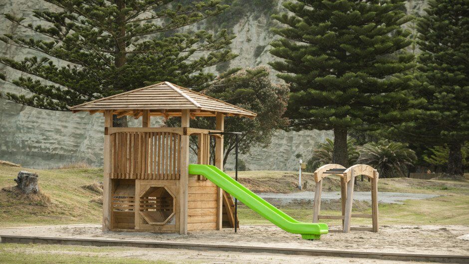 Tolaga Bay TOP 10 Holiday Park