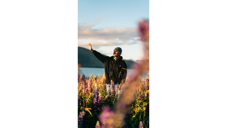 On a Stray Tour you will enjoy comfortable coaches and stop at the iconic destinations, as well as local gems only Kiwis know about.