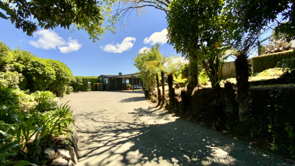 Lakeview Holiday Home