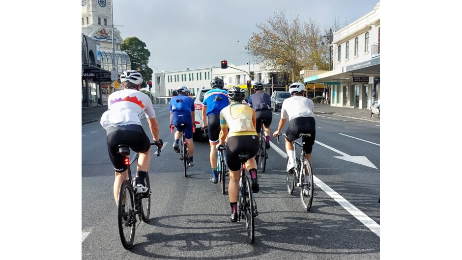 Group bunch ride Ponsonby Auckland