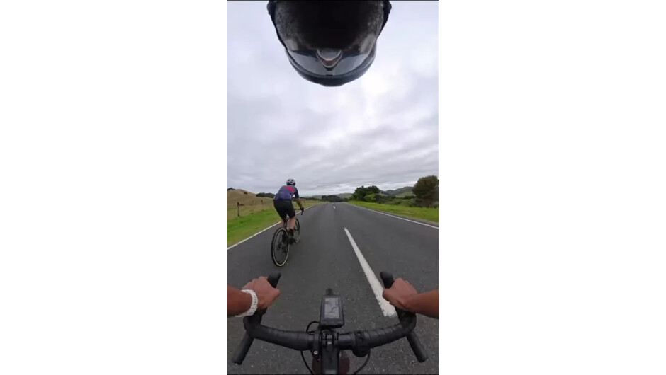 Auckland by Bike - road adventure