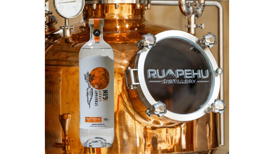 Meet our Copper Pot still