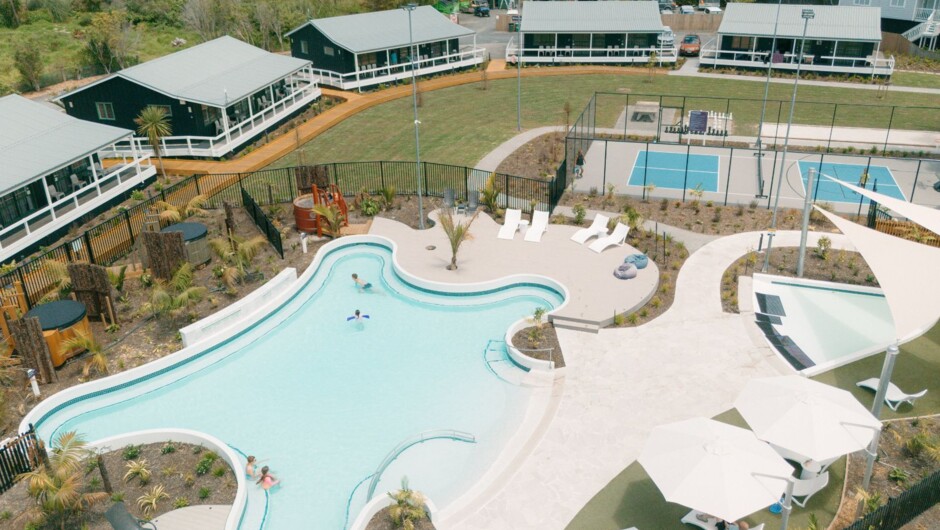 Mineral Pool | Tasman Holiday Parks - Miranda