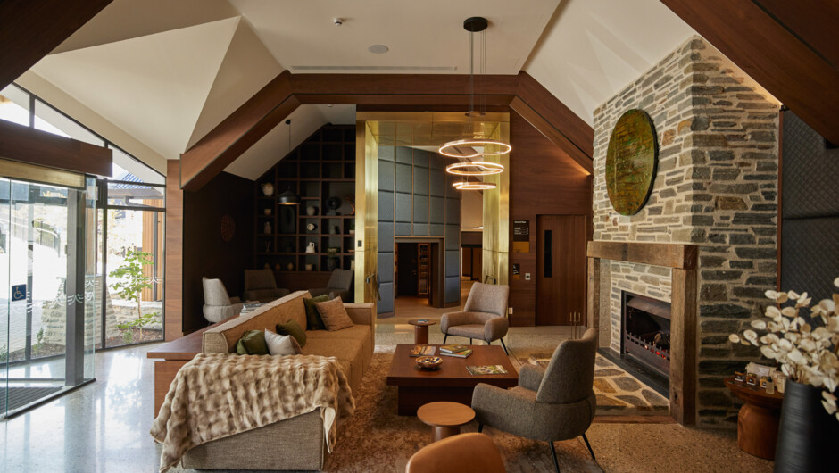 Coronet Ridge Resort Lobby