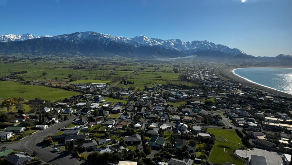 Kaikoura Whale Watching from Christchurch- Garden City Helicopters