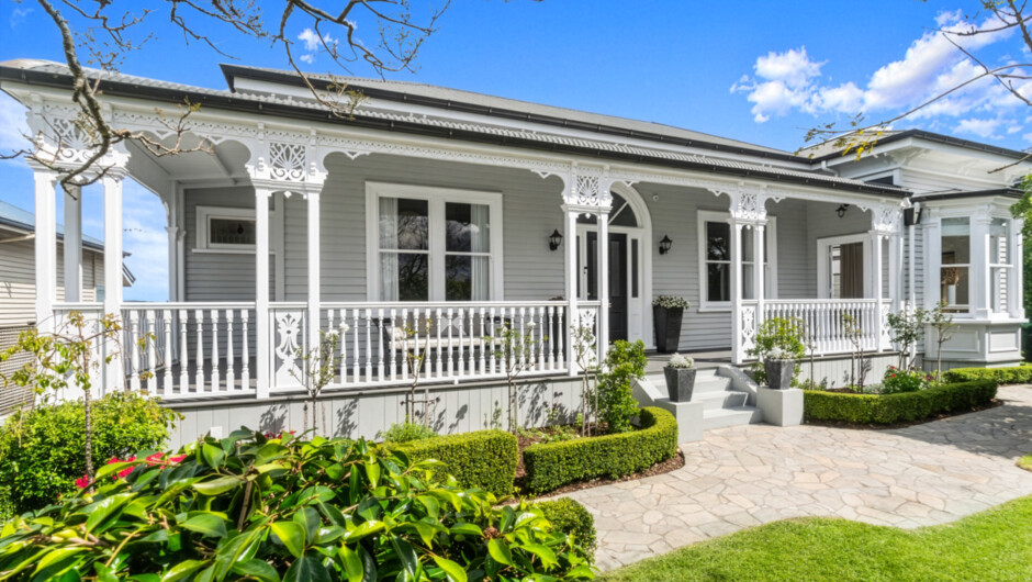 Devonport Villa