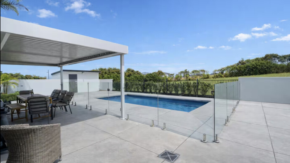 Pool and patio