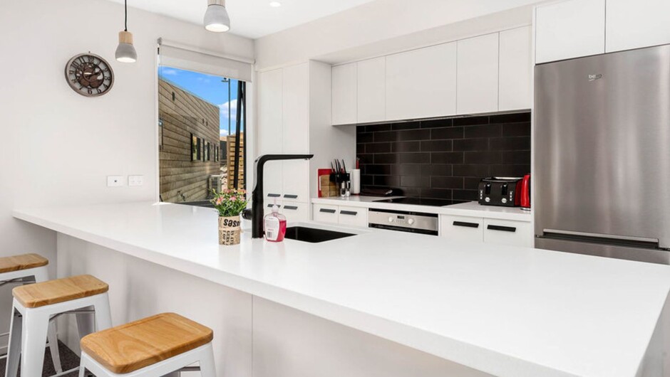 The Place To Be - Wānaka Holiday Home