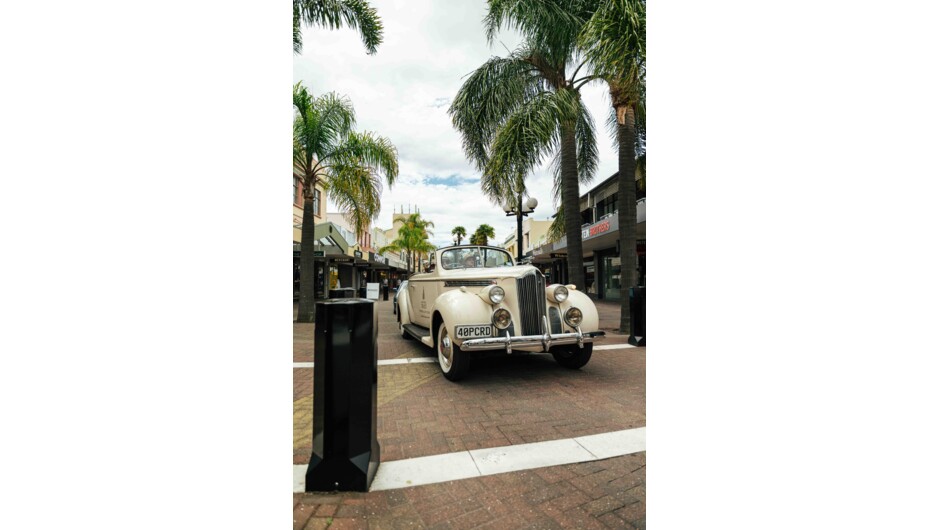 Art Deco Vehicle in the main street of Napier