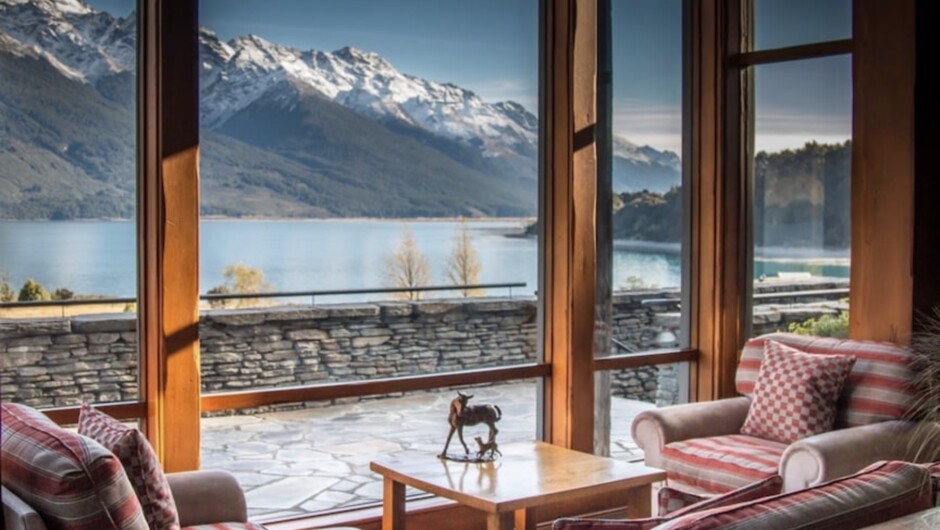 Refined luxury stays and private escapes