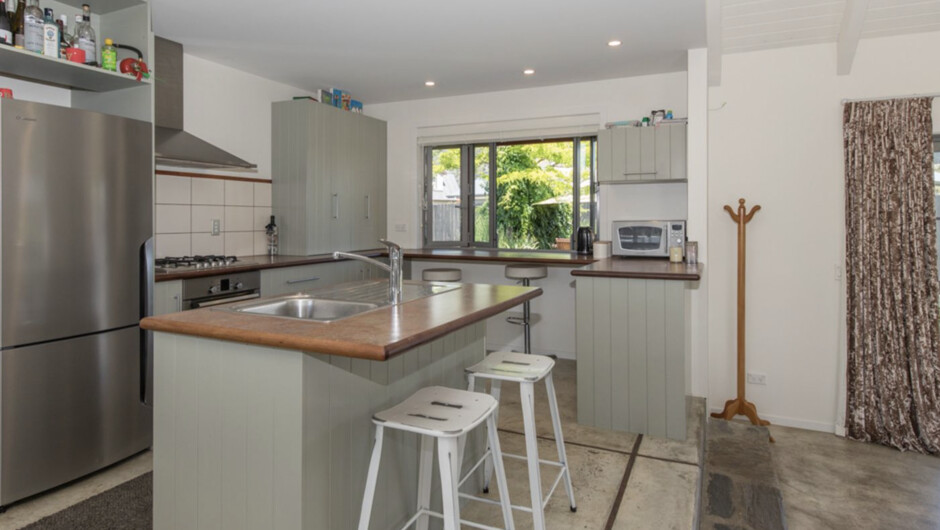 Modern Cottage Charm - Albert Town near Wānaka