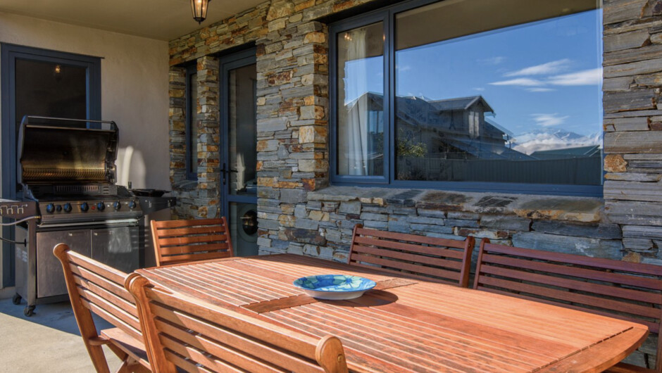 Mount Iron Magic - Wānaka Holiday Home