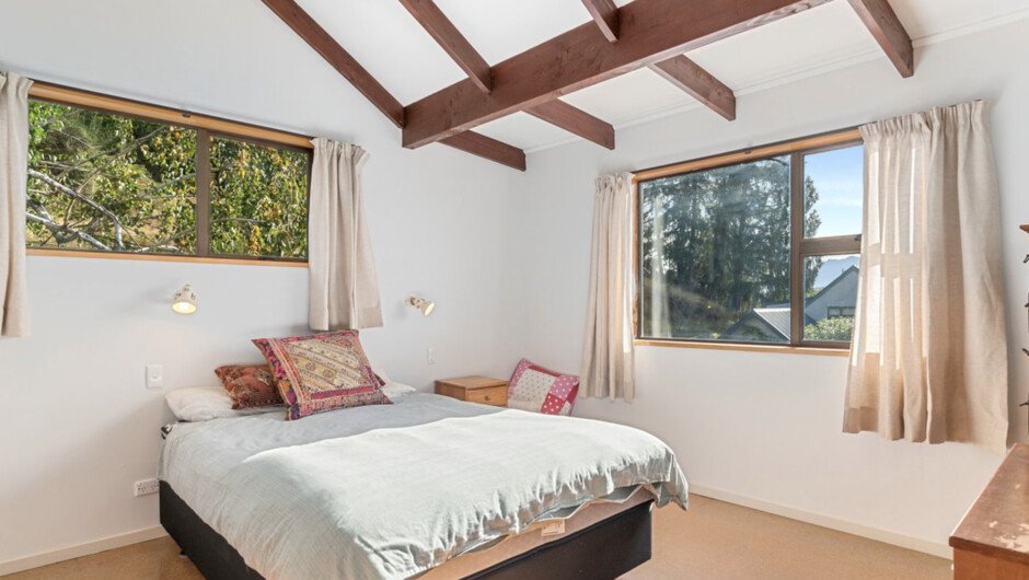 Goodall Crib - Wānaka Holiday Home