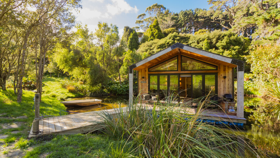 The Floating Home