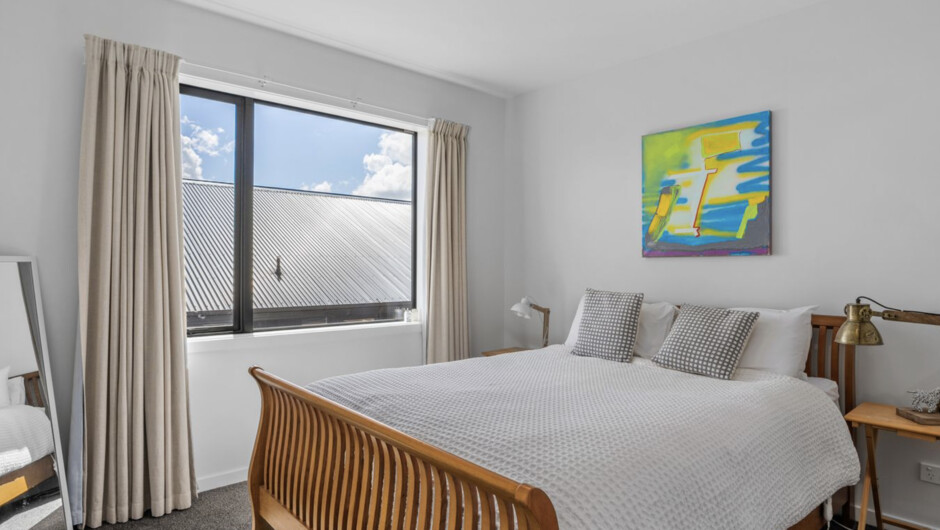 Peak Retreat - Wānaka Holiday Home