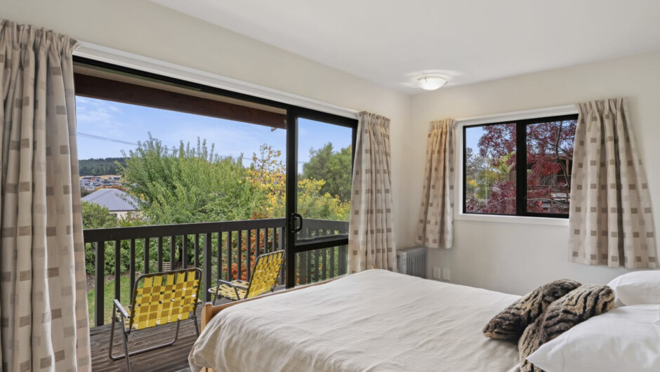 Crescent View - Wānaka Holiday Home