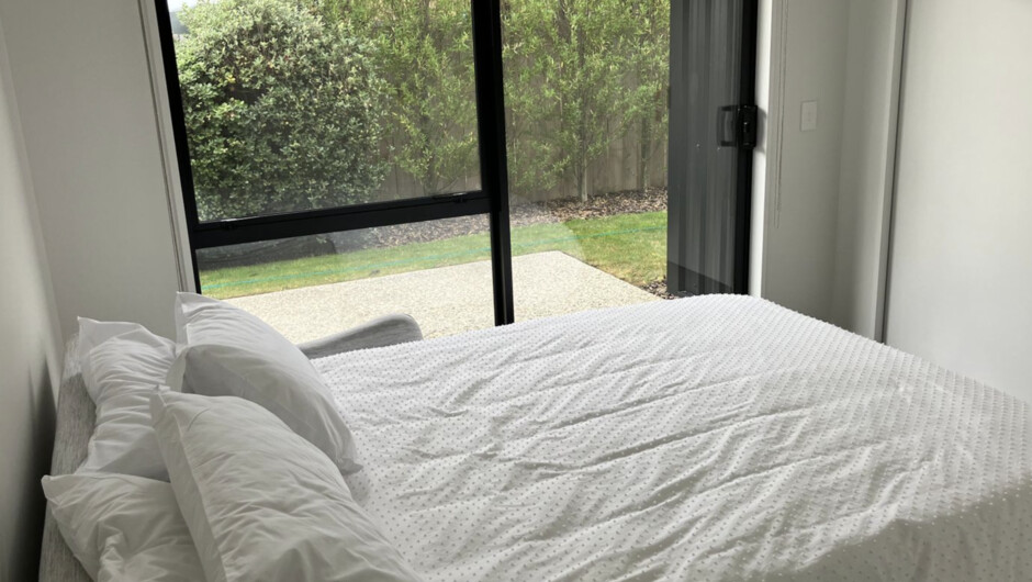 Northlake Hideaway - Wānaka Holiday Home