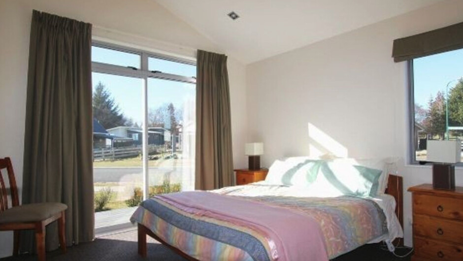 Carrot Cake Chalet - Ohakune