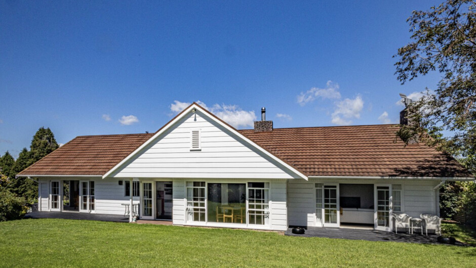 Grand Lodge - Ohakune Holiday Home