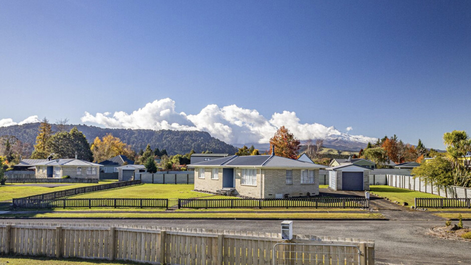 Mountain Snow Base - Ohakune Holiday Home