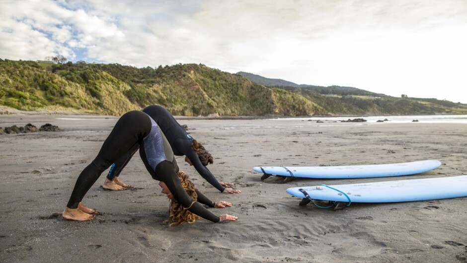Surfing lessons Raglan