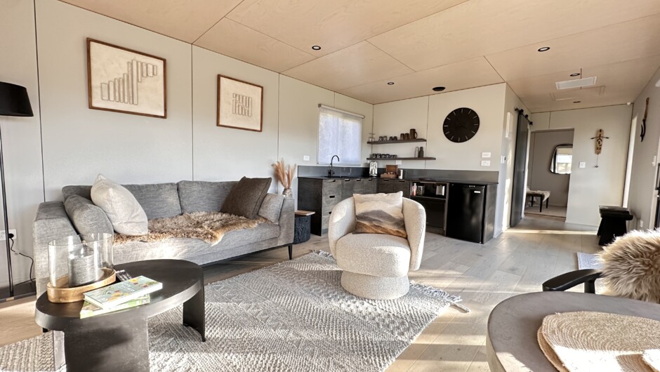 Open plan Lounge/Kitchen