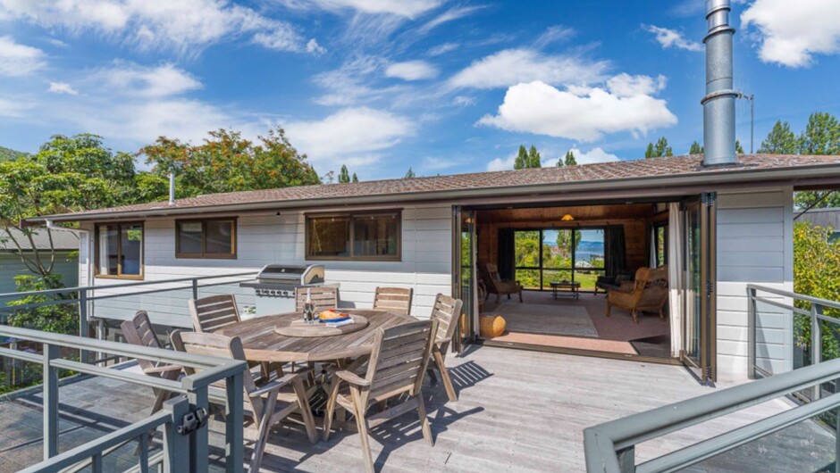 The Kinloch Lake House