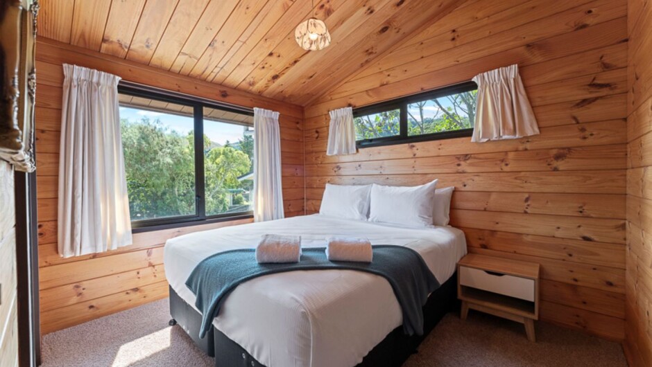 The Kinloch Lake House