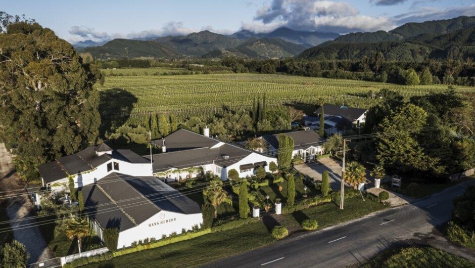 The estate towards the Richmond Ranges