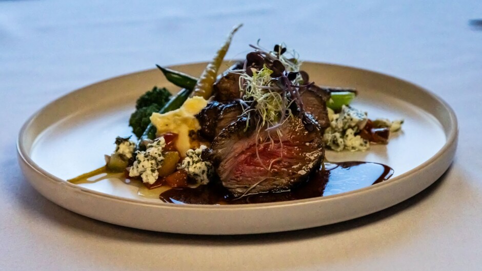 A refined expression of The Sands’ culinary style, blending contemporary presentation with the rich, smoky flavours of hāngī.