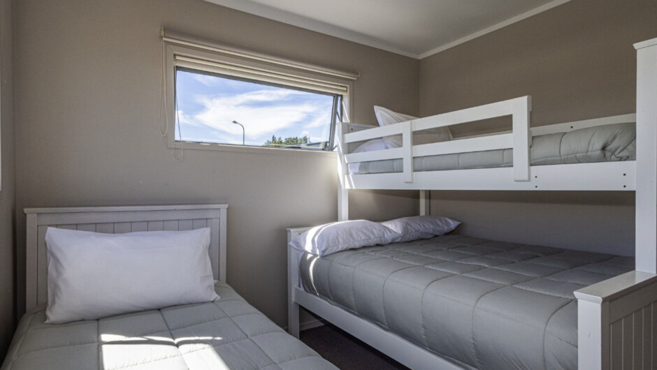 Ohakune Holiday Home Retreat with Hot Tub