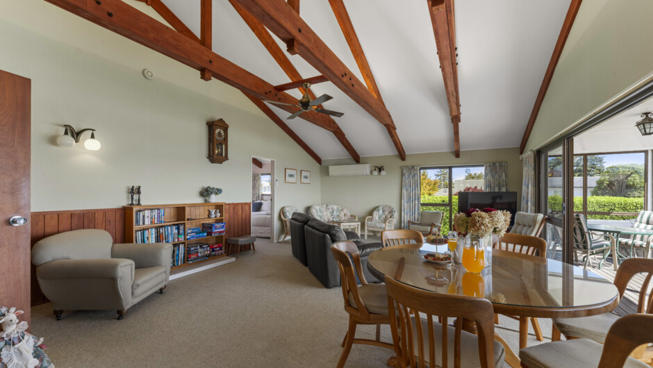 Rejoyce Holiday Home