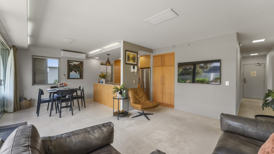 Roberts Street Retreat