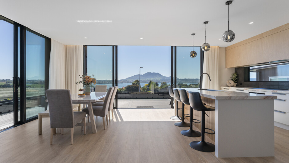 Acacia Bay Views