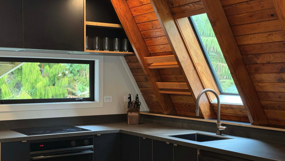 Peaks and Pines Chalet - Ohakune Holiday Home