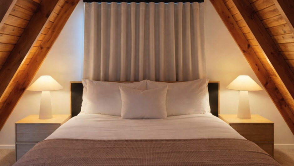 Peaks and Pines Chalet - Ohakune Holiday Home