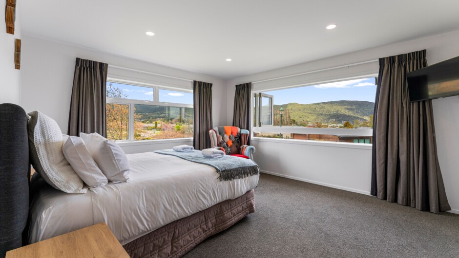 Kinloch Lookout