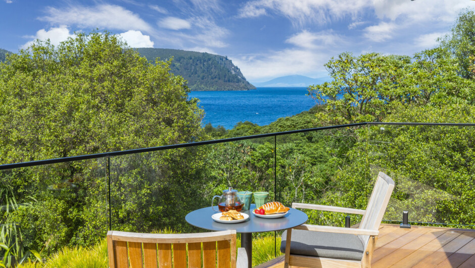 Sherwood Lakeview Retreat