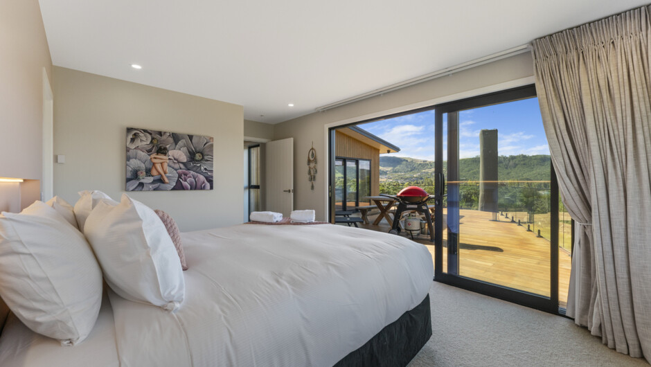Sherwood Lakeview Retreat