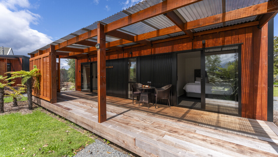 Streamside Flax Cabin