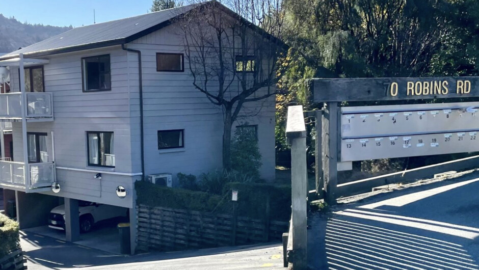 OK Holiday Unit #6 - Queenstown Holiday Apartment